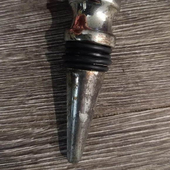 GEMSTONE GLOBE Champagne/Wine Topper - Picture 5 of 7